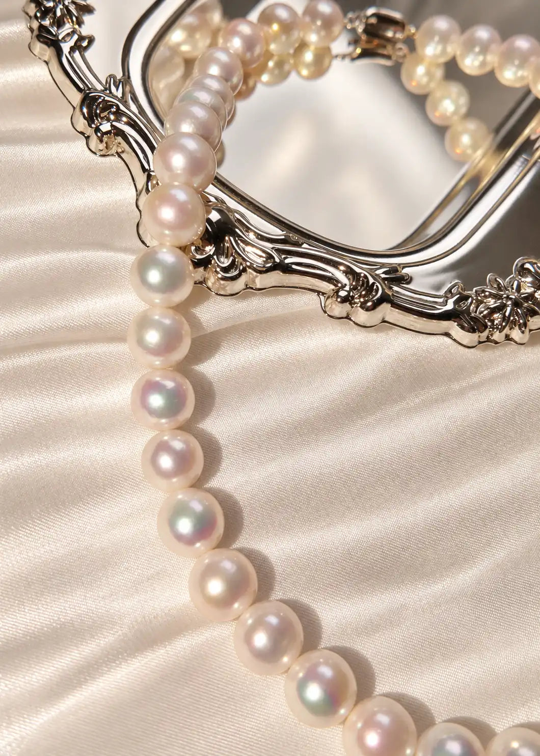 10.5-11.5mm White Freshwater Round Pearl Necklace - AAAA Quality