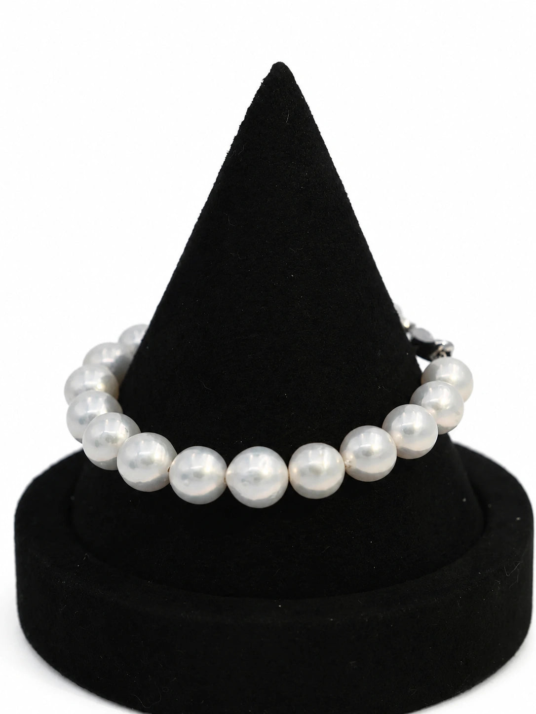 9-10mm White Freshwater Round Pearl Bracelet - AAA Quality