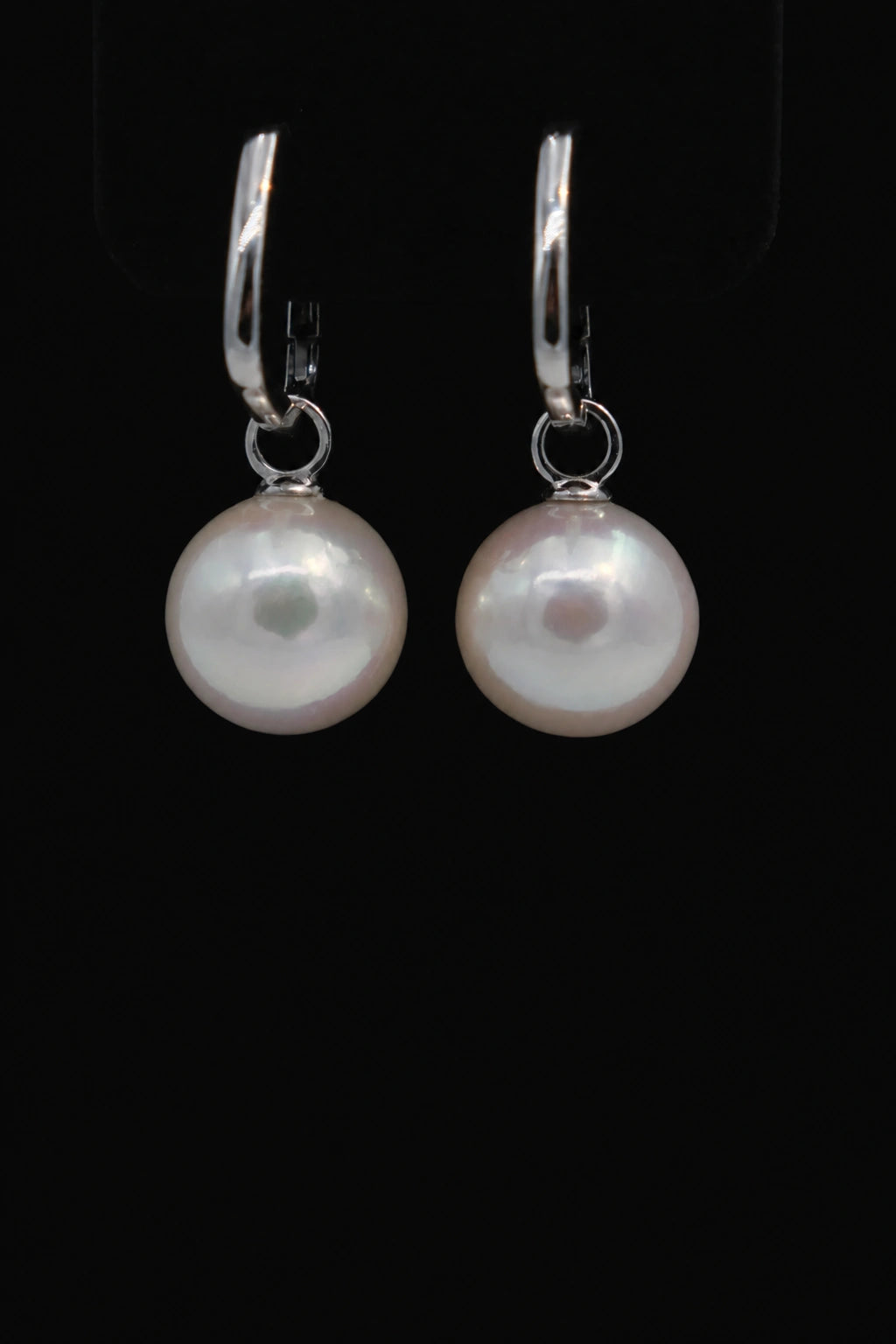10-11mm White Freshwater Round Pearl Earring