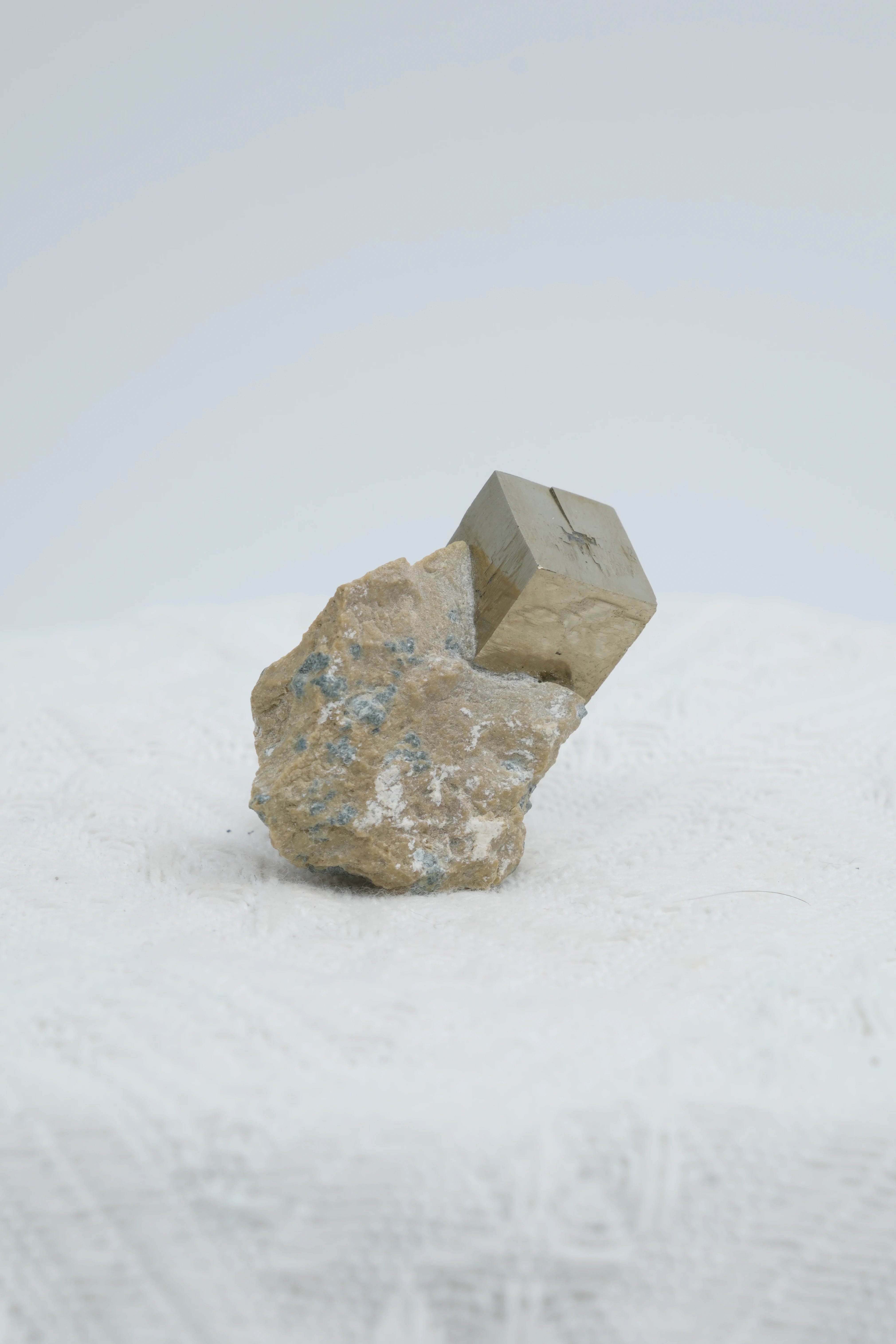 Infinite Crystal,Excellent Square Pyrite
Willpower, Wealth, Confidence