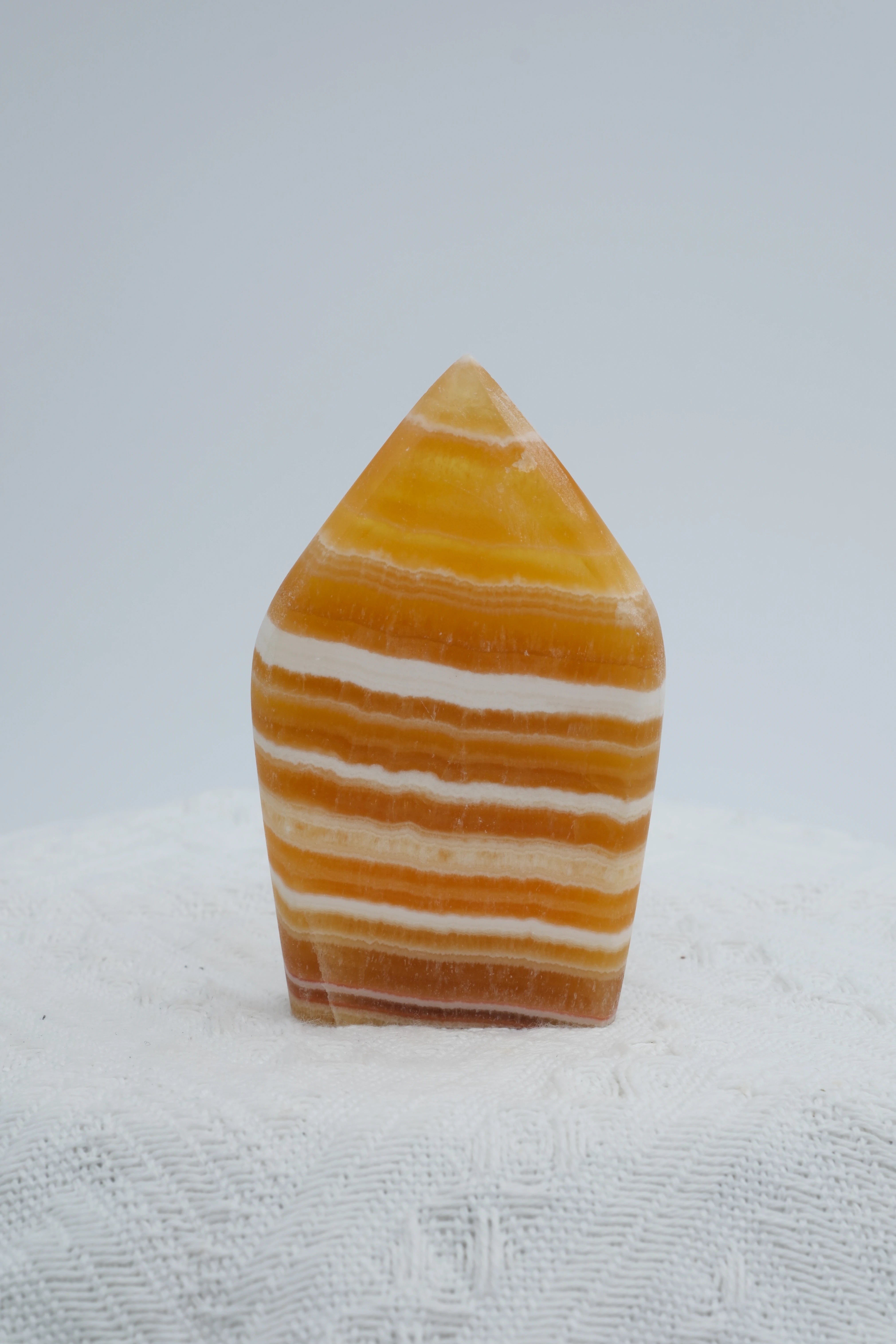 Infinite Crystal,Special Offer Flakes Calcite
Awareness, Cleansing, Balance