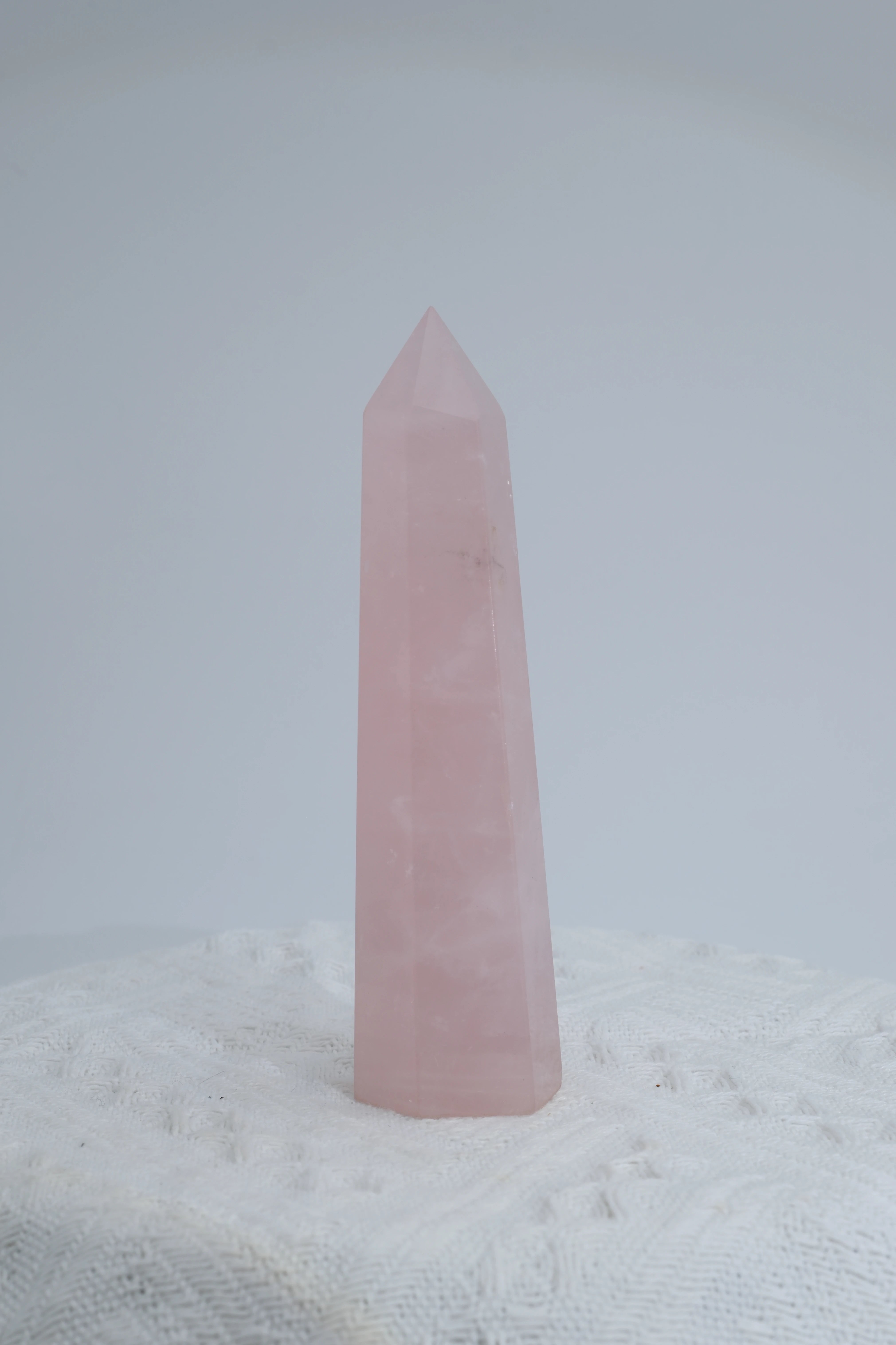 Infinite Crystal,Excellent Columnar Rose Quartz
Healing, Self-love, Confidence