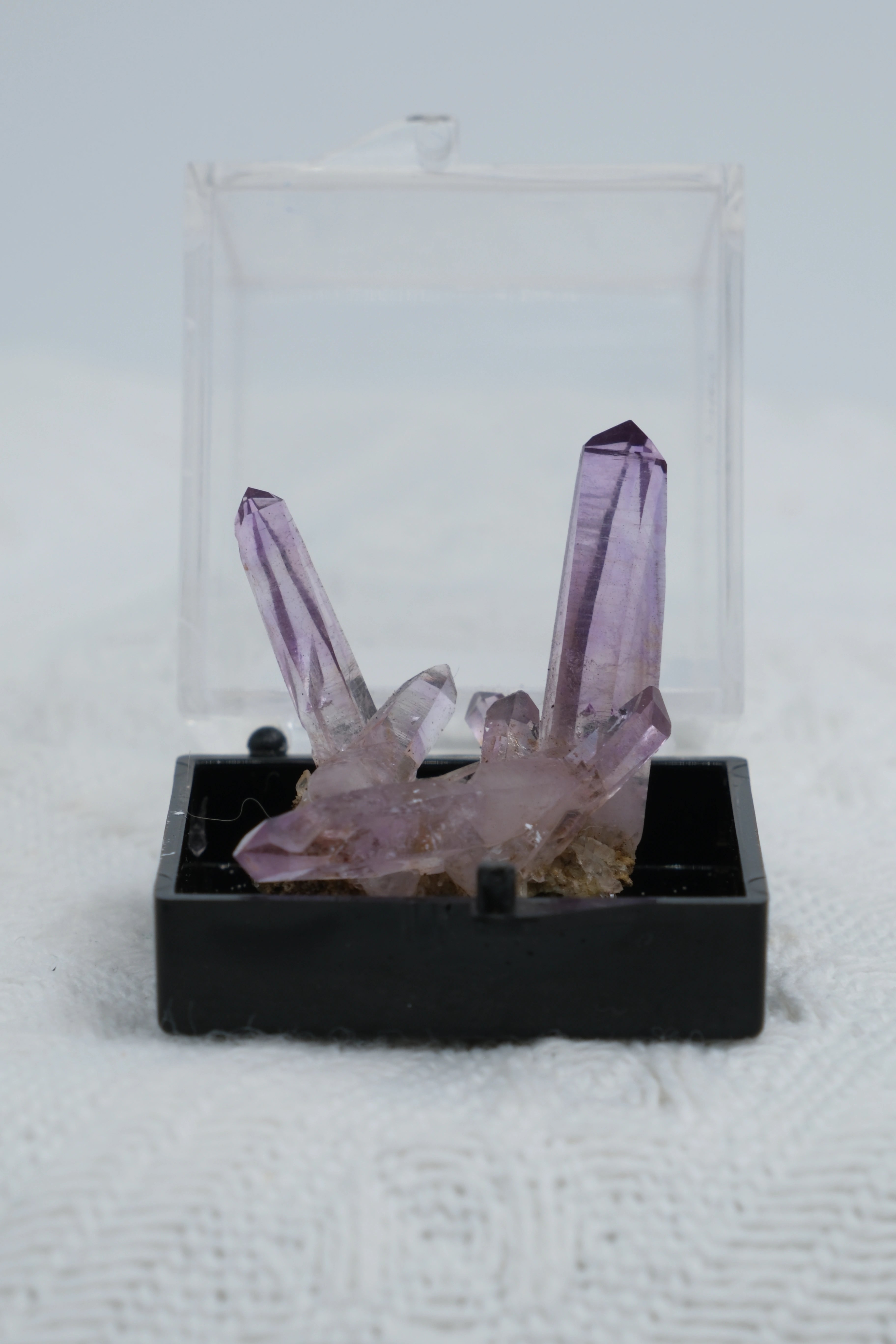 Infinite Crystal, Excellent Flower Cruz Amethyst
Peace, Awareness, Protection