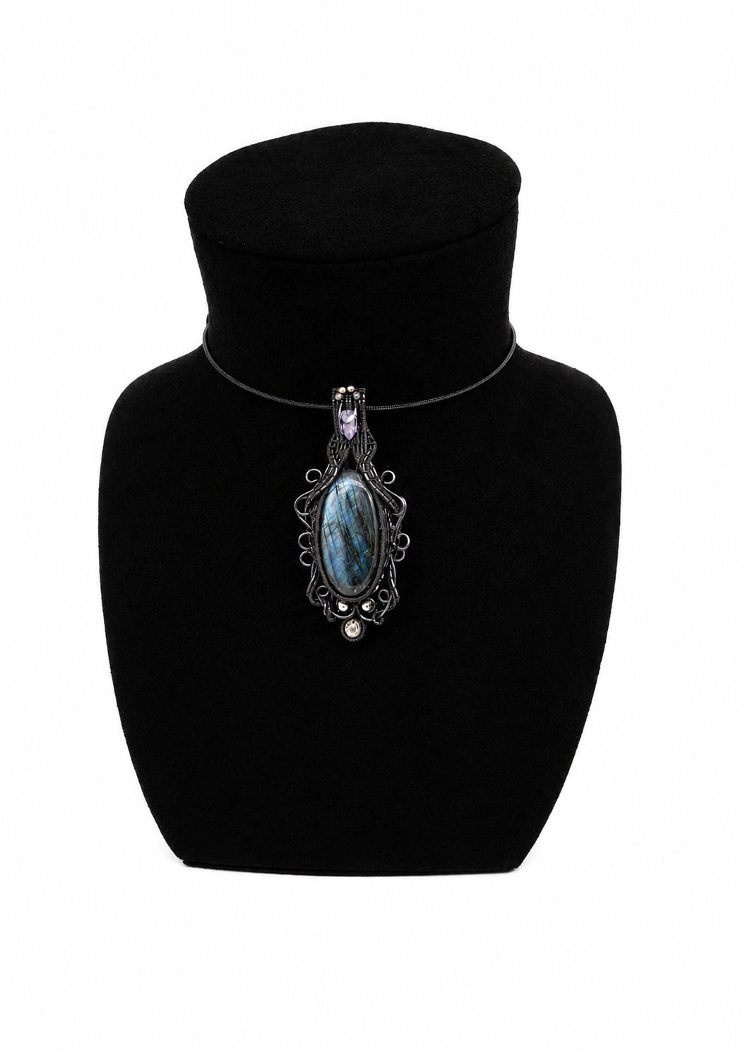 Oval Labradorite Necklace