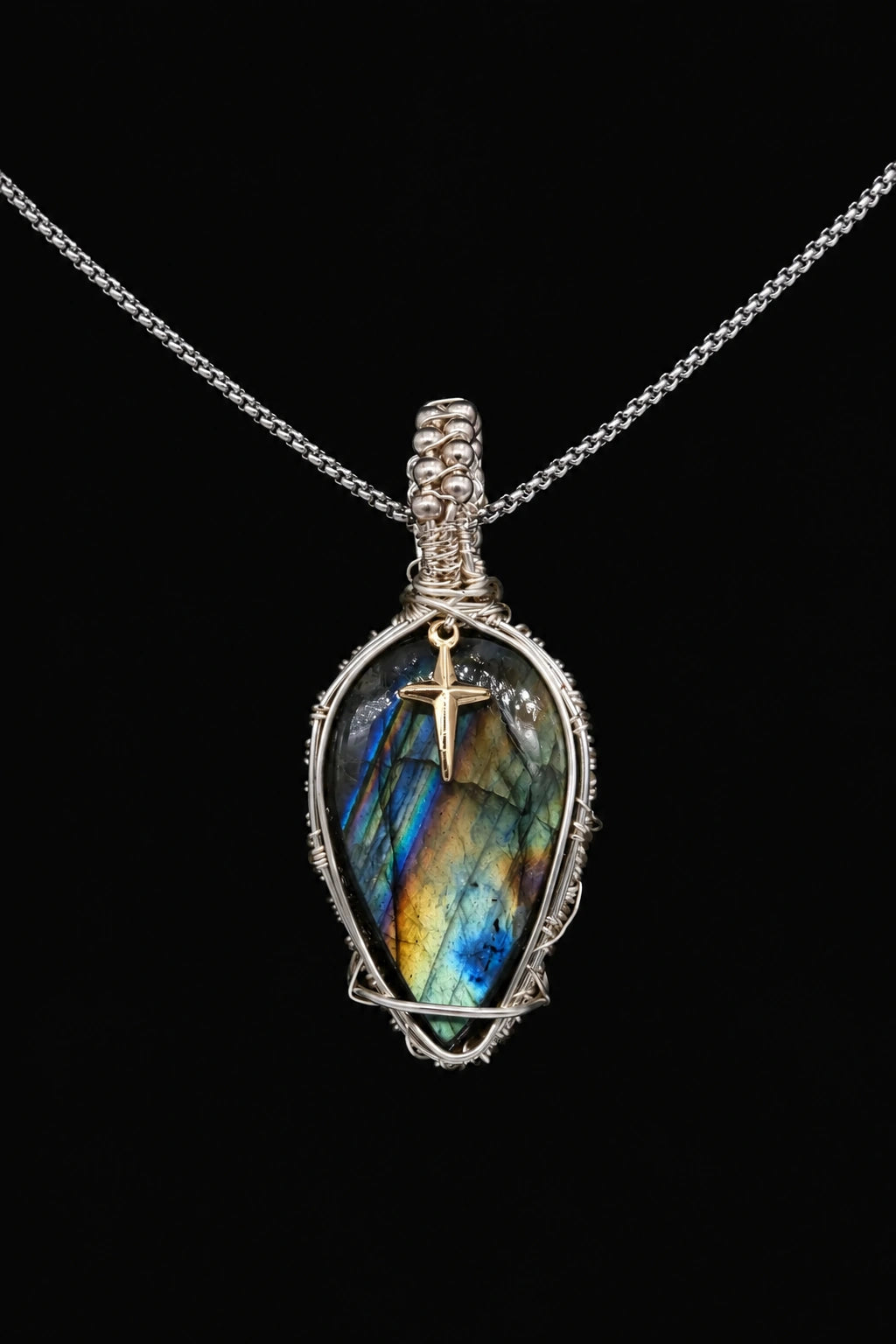 Teardrop Labradorite Necklace