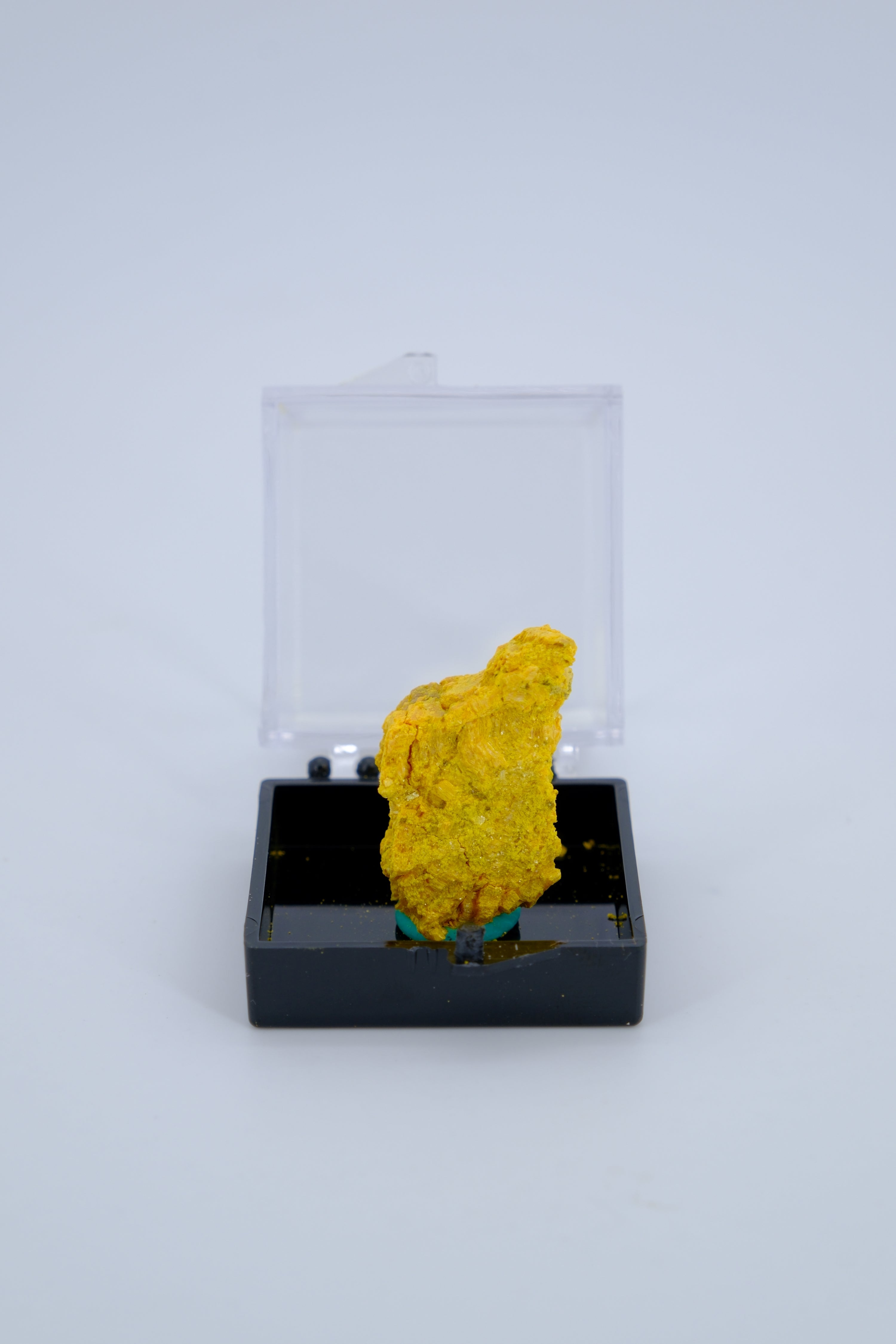 Golden Elegance: A Selection of Radiant Yellow and Gold Minerals