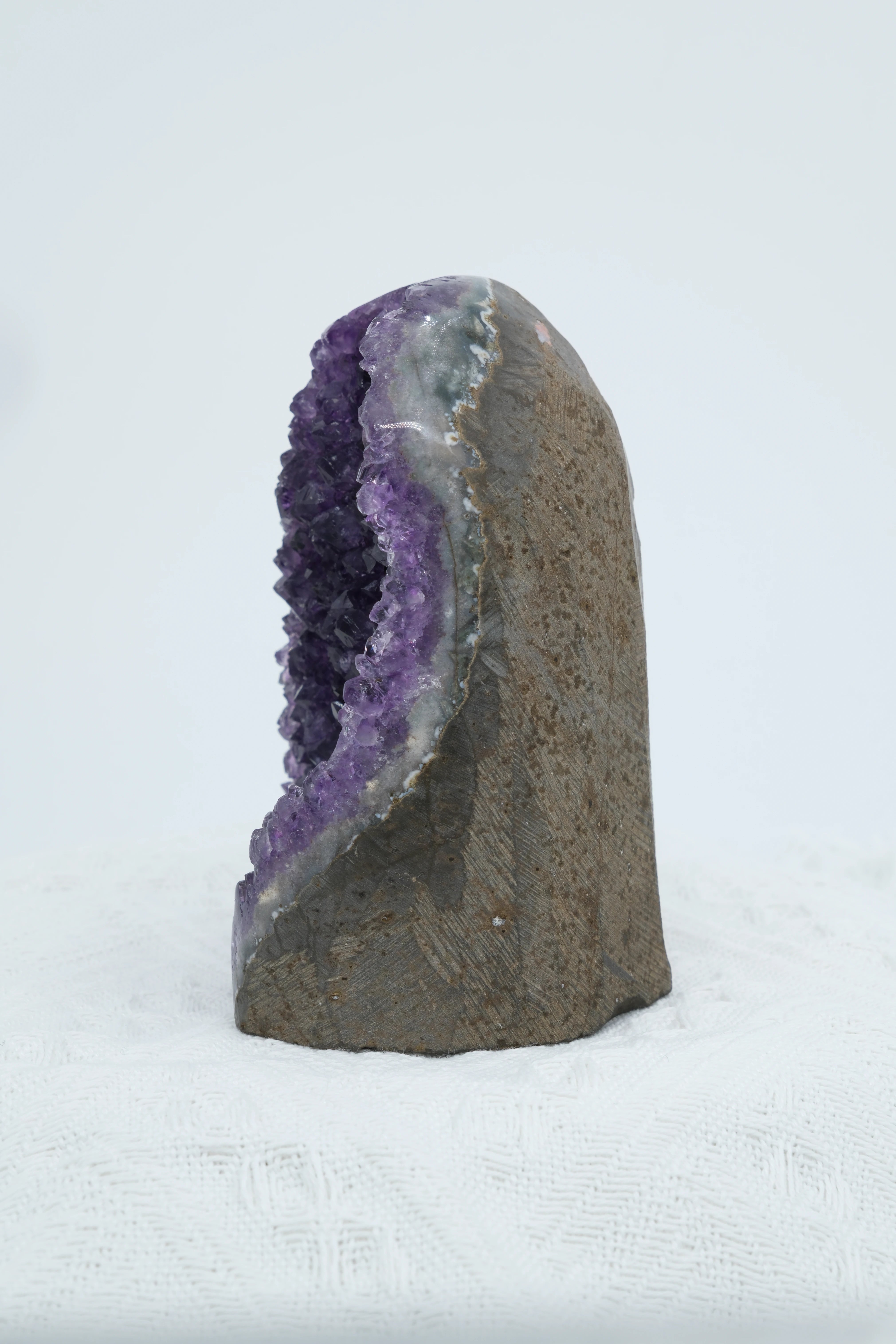 Amethyst Geode,bring peace,awareness,protection,Special Offer