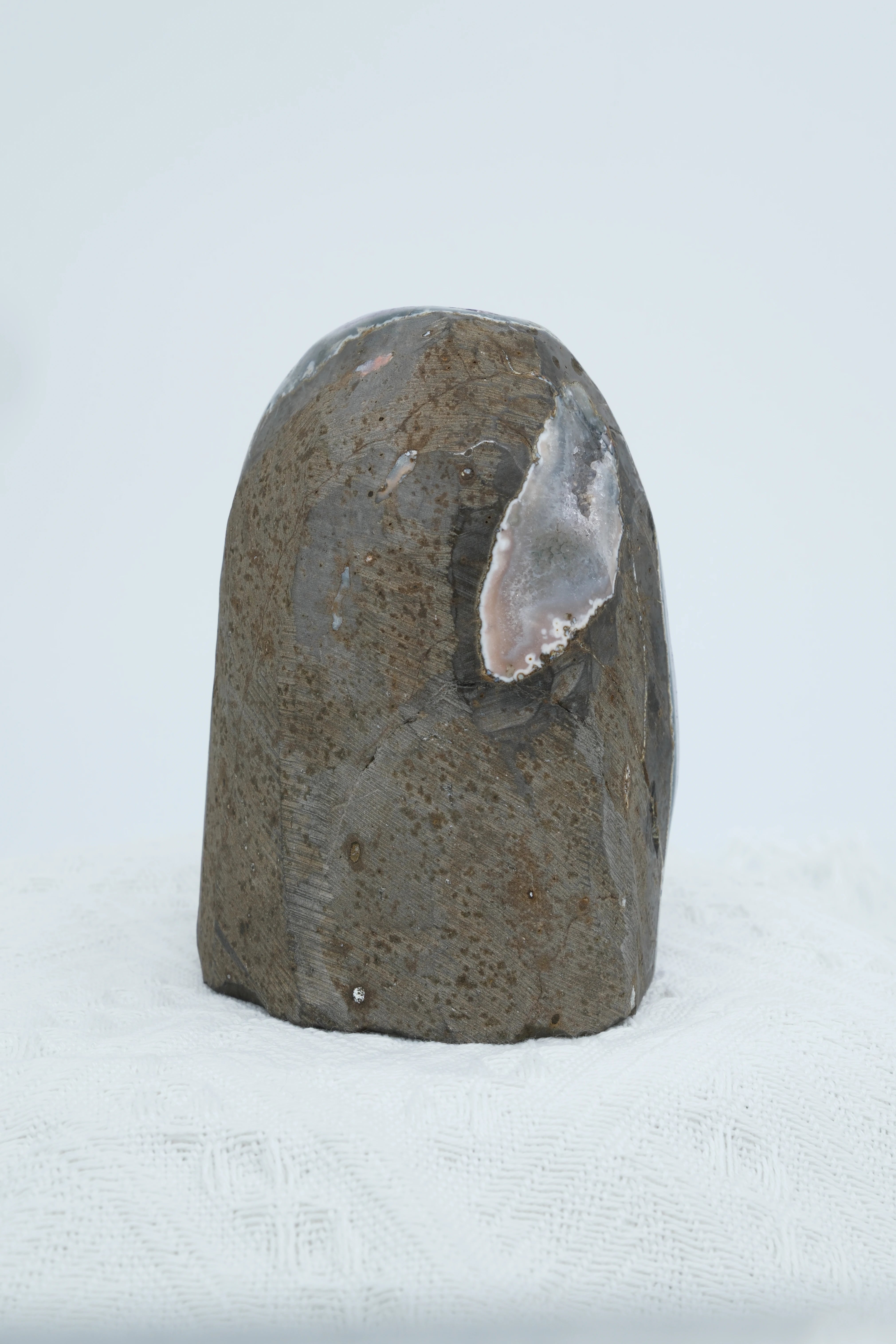Amethyst Geode,bring peace,awareness,protection,Special Offer