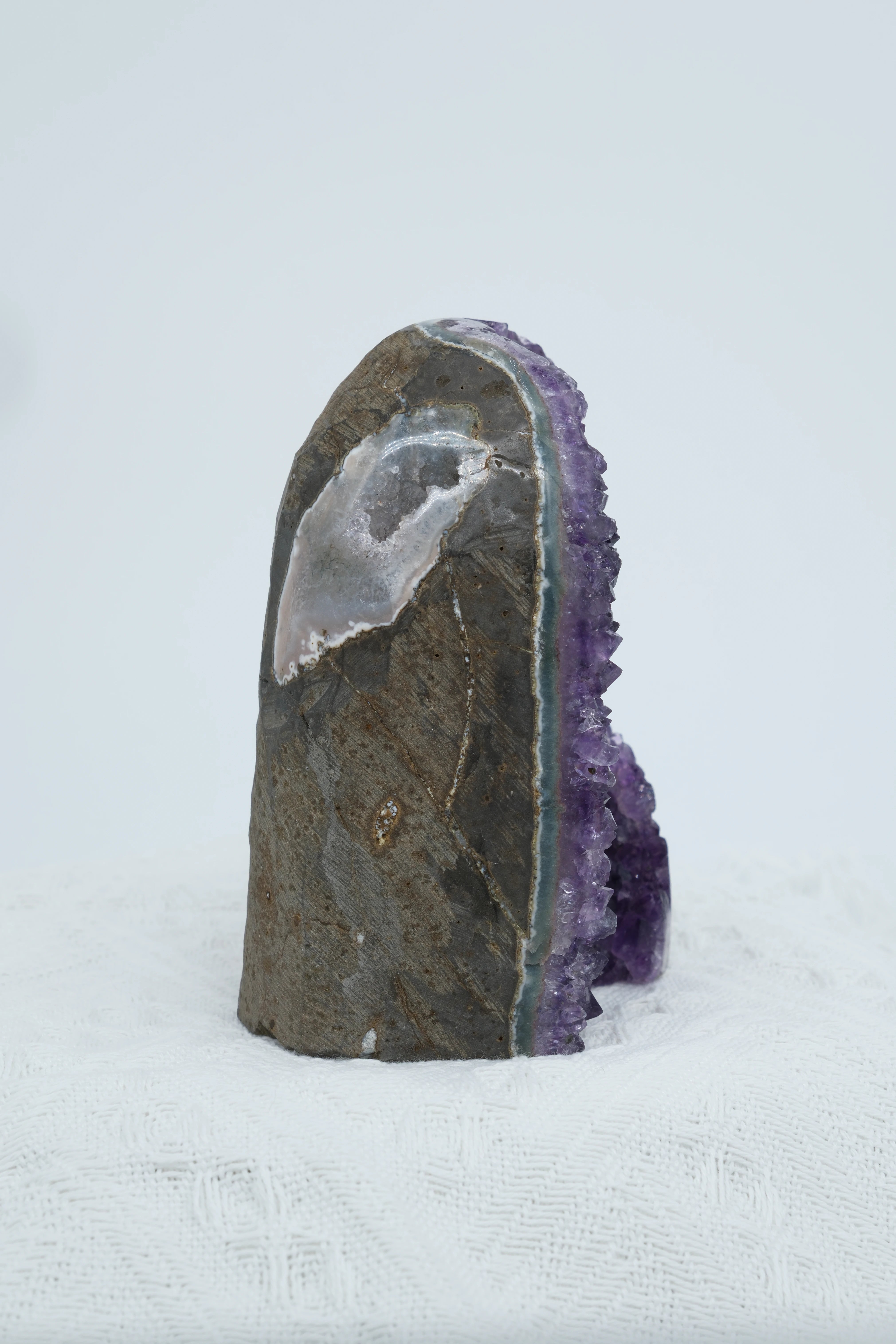 Amethyst Geode,bring peace,awareness,protection,Special Offer