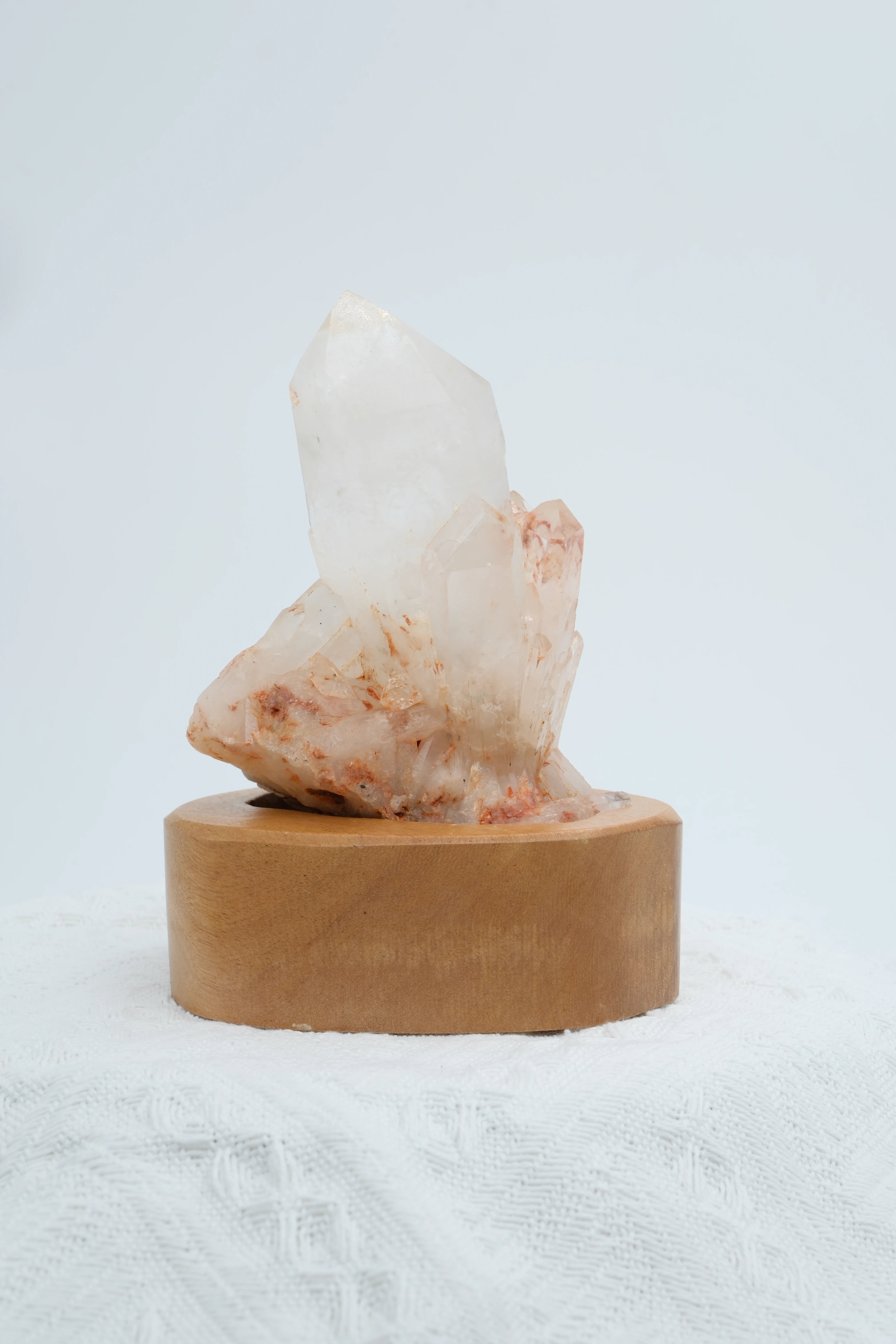 Infinite Crystal,Excellent Columnar cluster Clear Quartz
Purification, Intuition, Balance