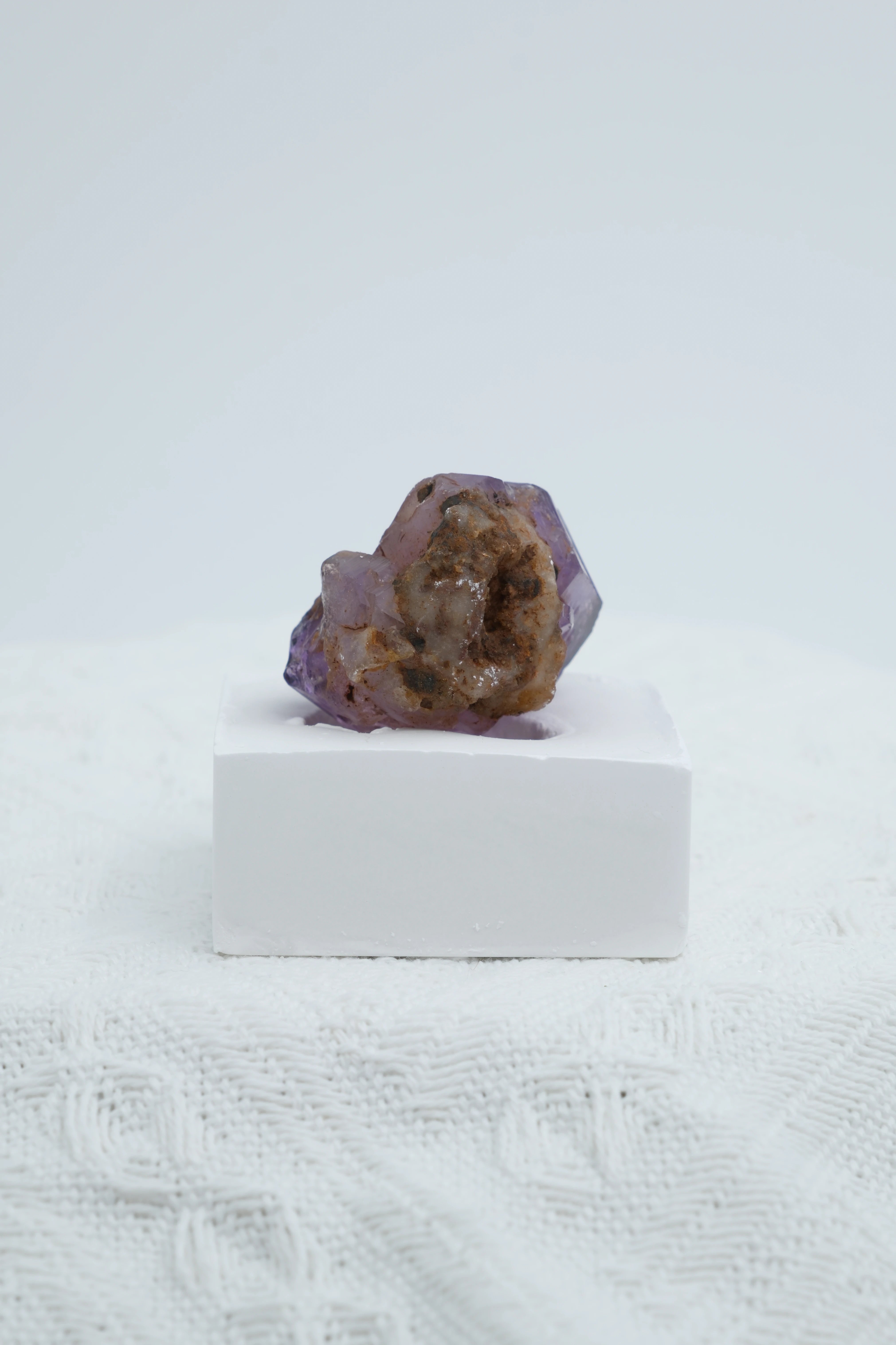Infinite Crystal,Excellent Double-column Super Seven Quartz
Wealth, Relationships, Purification