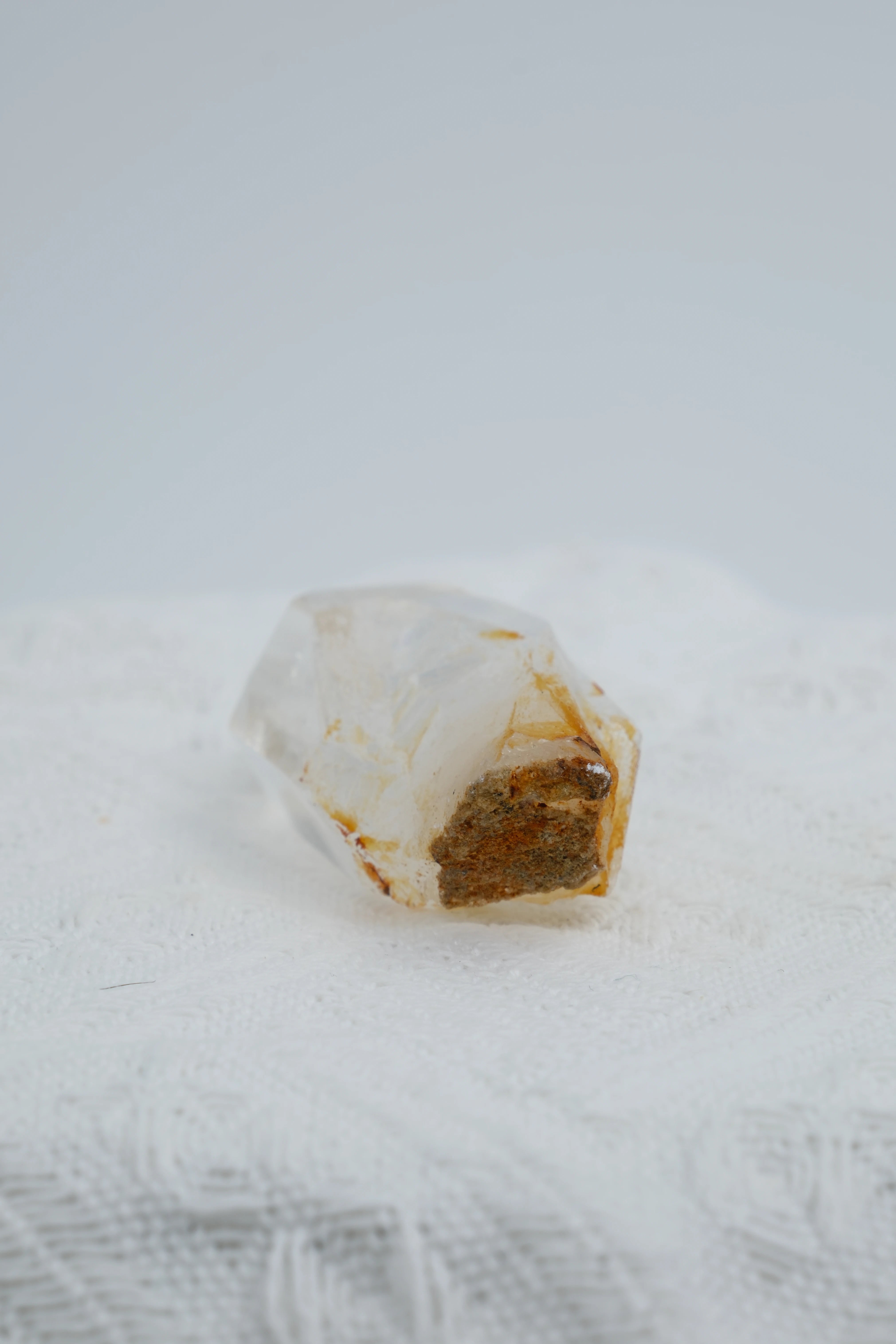 Infinite Crystal,Premium Single-column Clear Quartz
Purification, Intuition, Balance