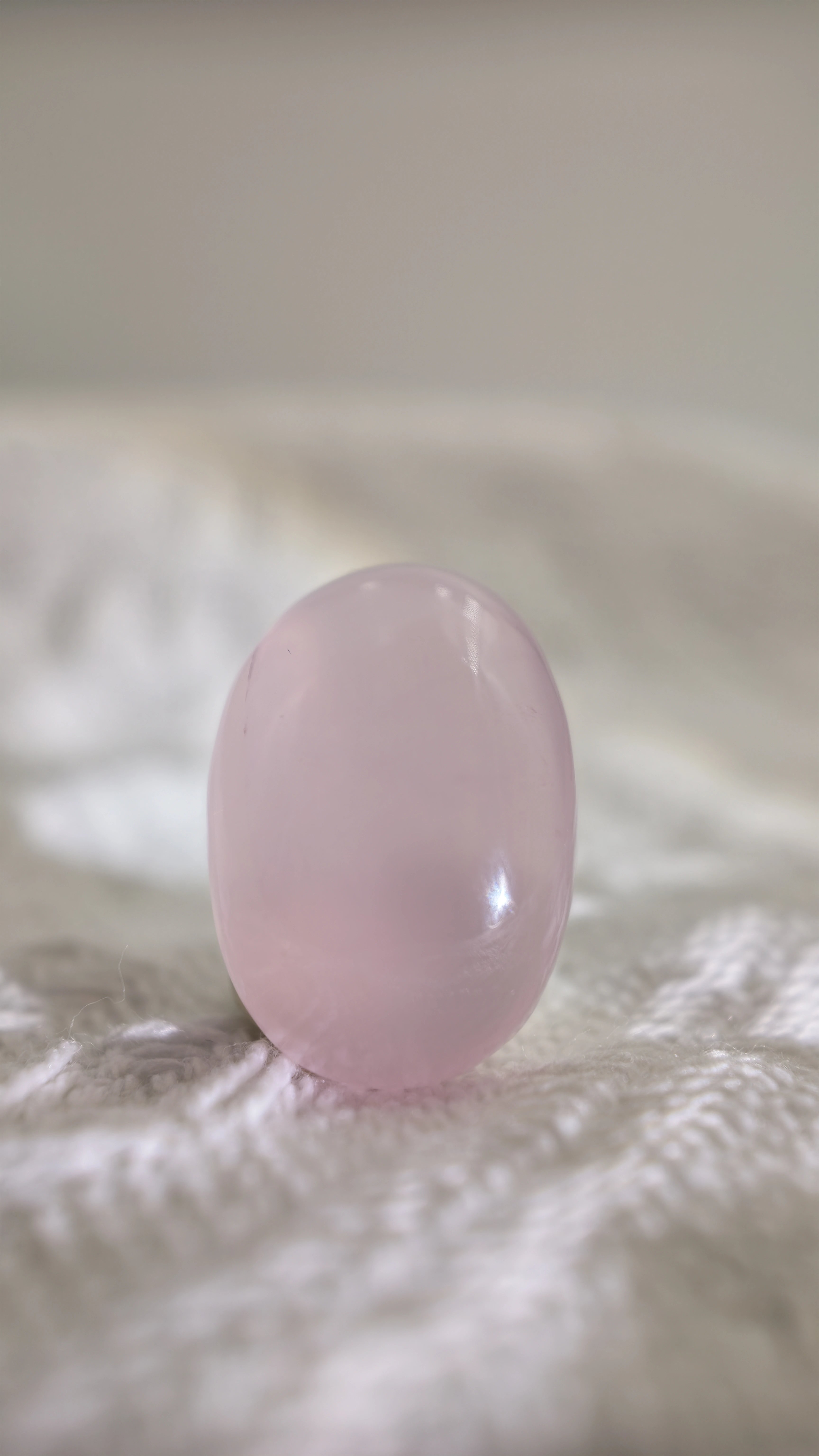 Infinite Crystal,Premium Oval Rose Quartz
Healing, Self-love, Confidence