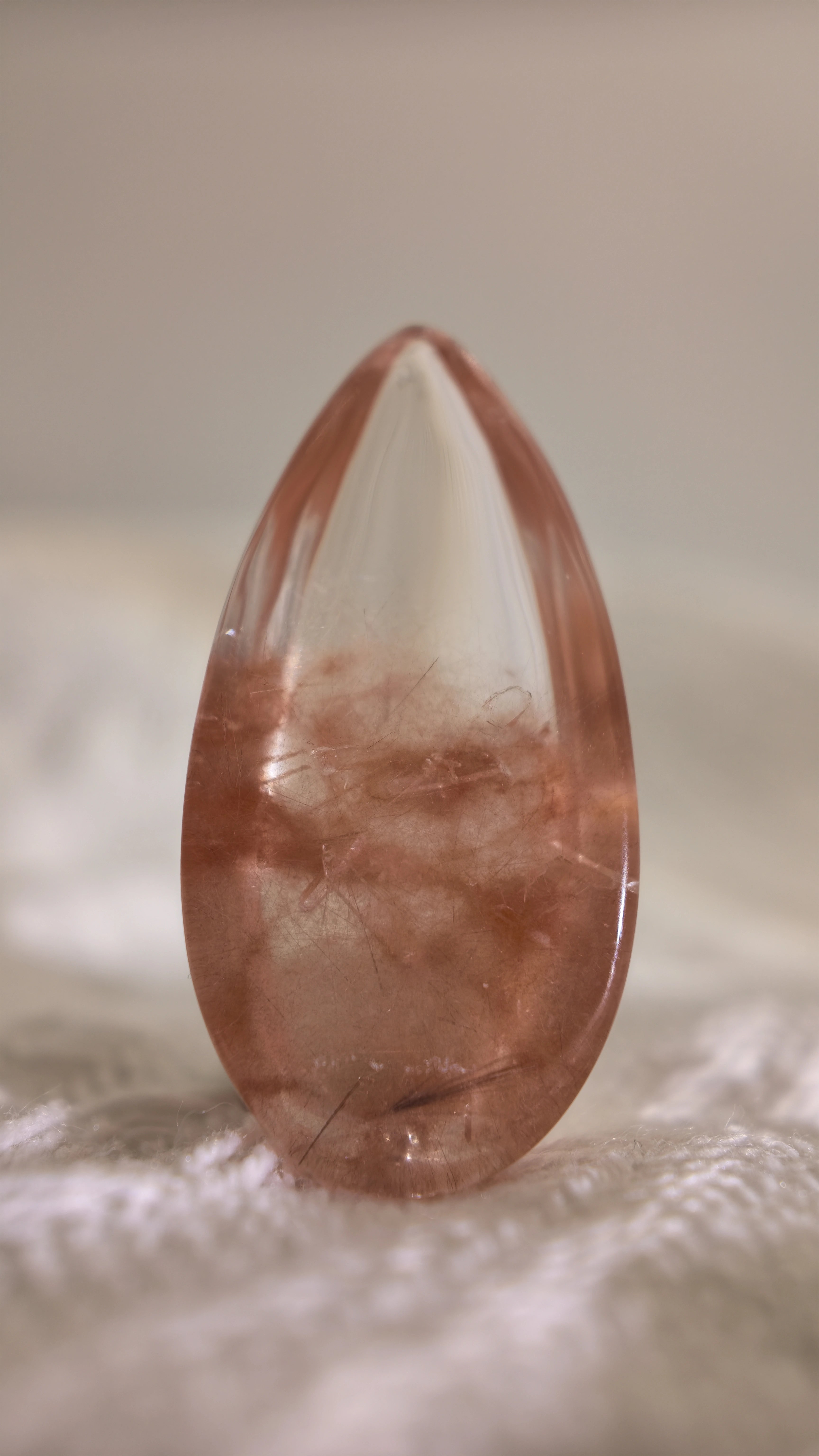 Infinite Crystal,Premium Teardrop Rutilated Quartz
Healing, Soothes emotions, Affinity